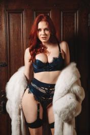 American mistress Maitland Ward receives cunnilingus and enjoys a doggy fuck