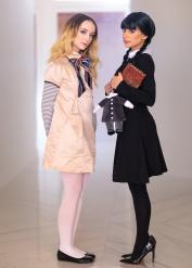 Aria Valencia & Maria Kazi have a threesome in Halloween outfits