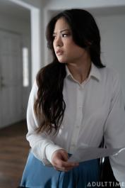 Bewitching Lulu Chu - young (18+) clip - Feed Me