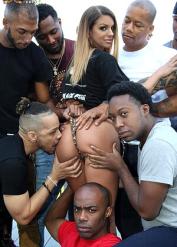 Brooklyn Chase XXX Foolsige Outdoor Enjoys Porn