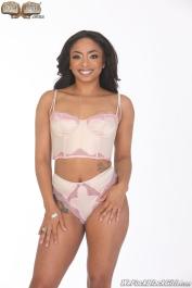 Cali Caliente's handjob smut by We Fuck Black Girls