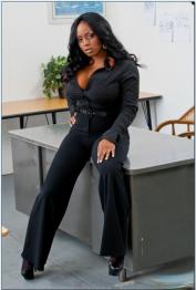 Ebony MILF babe Jada Fire spreads and feels her pussy in the classroom