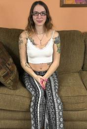 Emo American Angel Starre unveils her inked body and gives an incredible BJ