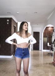 Freely Mona Azar and Gizelle Blanco's threesome xxx