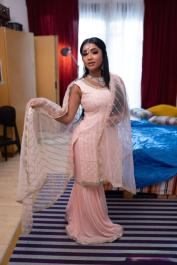 Horny Indian babes Yasmina Khan and Nuria Millan share a stiff rod together