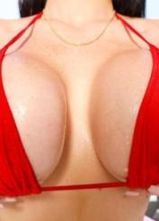 Hot pornstar with big boobs Brooke Beretta soaps her hot ass & has anal sex