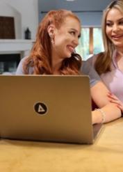 Lesbian Madison Morgan & her sexy GF Nicole Aria have orgasmic oral sex