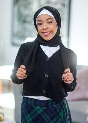 Lusty Freya Kennedy - deep inside movie - Hijab Hookup