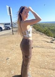 Maria Kazi XXX Viseos Beach Pentypussy Porn