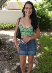 Nice-looking Jade's straight hair smut
