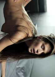 Silvie Deluxe XXX Pretty Brunette Resort Porn