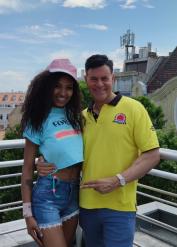 Spicy Tina Fire - mmf video - Immoral live