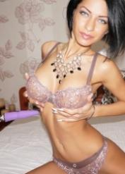 Stunning amateur babe Anisyia XXX teases with her big ass in sexy underwear