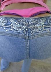 Sweet ebony girl Eve Madison flaunts her incredible bubble ass before anal sex