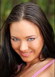Valentina Velasques XXX Tate Brunette Sex Scout Porn