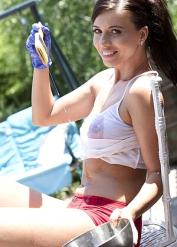 Vicky Love XXX Hdvideos Naked Outdoors Bankoktits Porn
