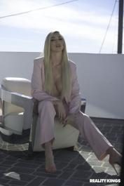 Watch funny Kendra Sunderland's smut