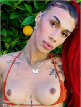 Layla J.