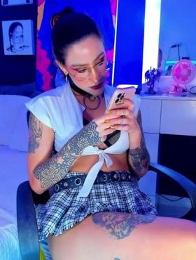 Madymonroe