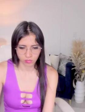 Emilly-smith-1