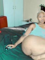 goldenpussy01