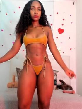 Emma-foxx1