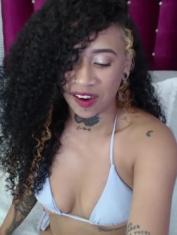 hollyvega