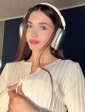 Veluxe