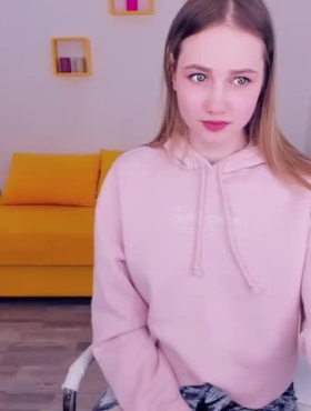 _littleferaliberry_